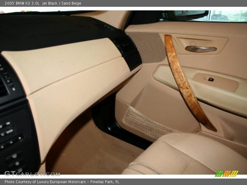 Jet Black / Sand Beige 2005 BMW X3 3.0i