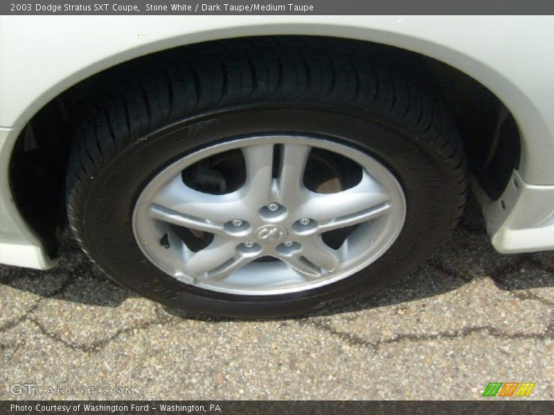 Stone White / Dark Taupe/Medium Taupe 2003 Dodge Stratus SXT Coupe