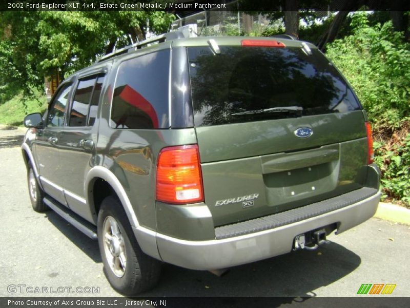 Estate Green Metallic / Medium Parchment 2002 Ford Explorer XLT 4x4