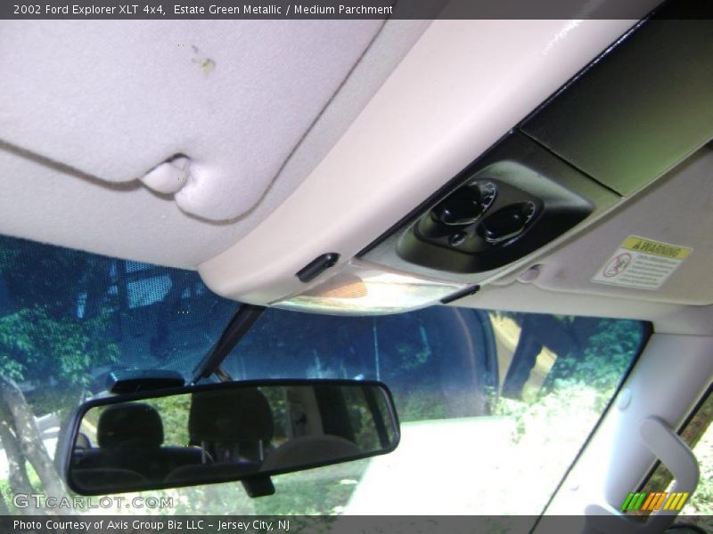 Estate Green Metallic / Medium Parchment 2002 Ford Explorer XLT 4x4