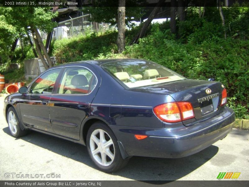 Midnight Blue / Willow 2003 Infiniti I 35
