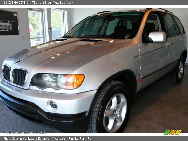 Titanium Silver Metallic / Black 2002 BMW X5 3.0i