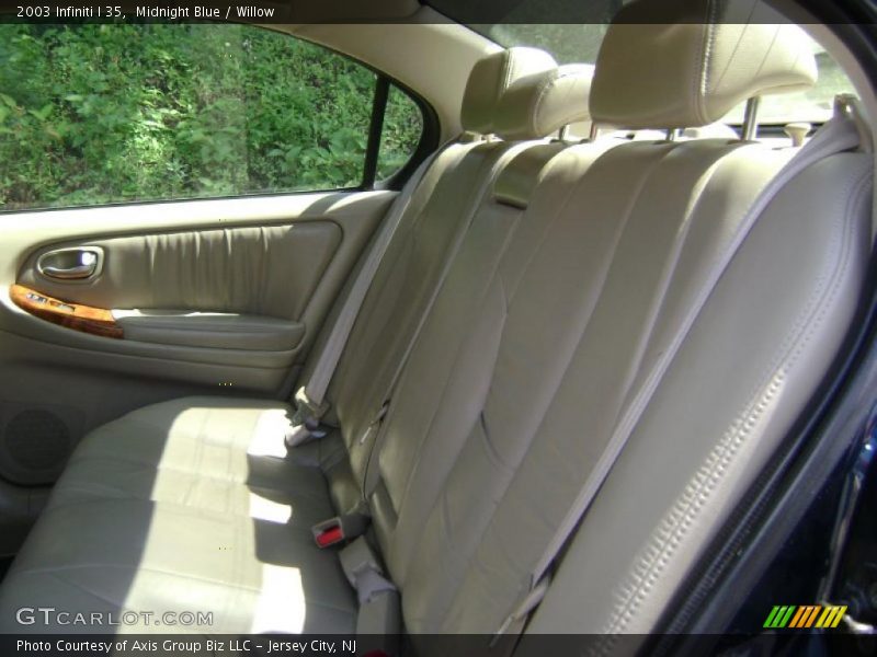 Midnight Blue / Willow 2003 Infiniti I 35
