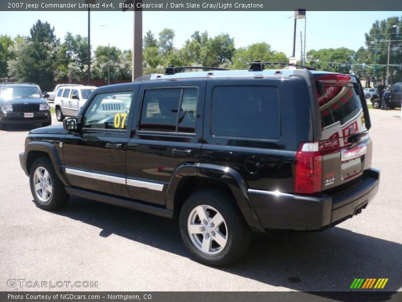 Black Clearcoat / Dark Slate Gray/Light Graystone 2007 Jeep Commander Limited 4x4
