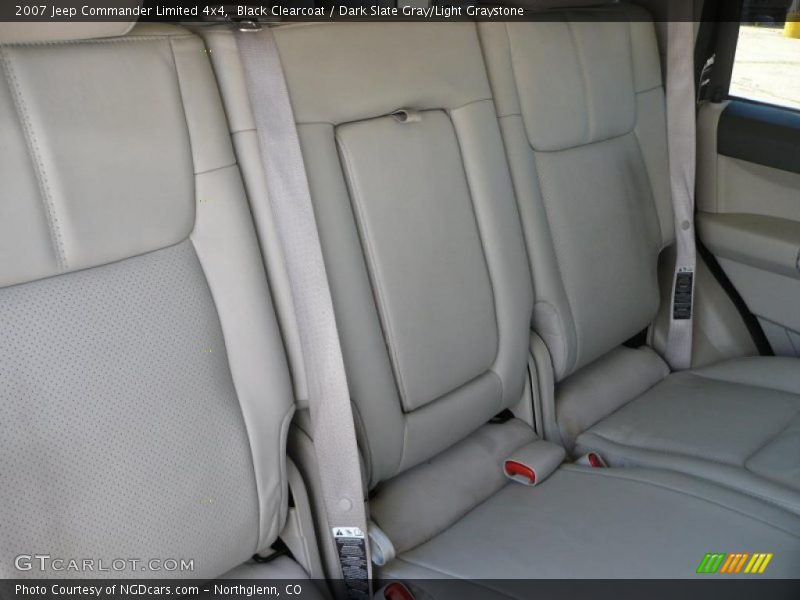 Black Clearcoat / Dark Slate Gray/Light Graystone 2007 Jeep Commander Limited 4x4