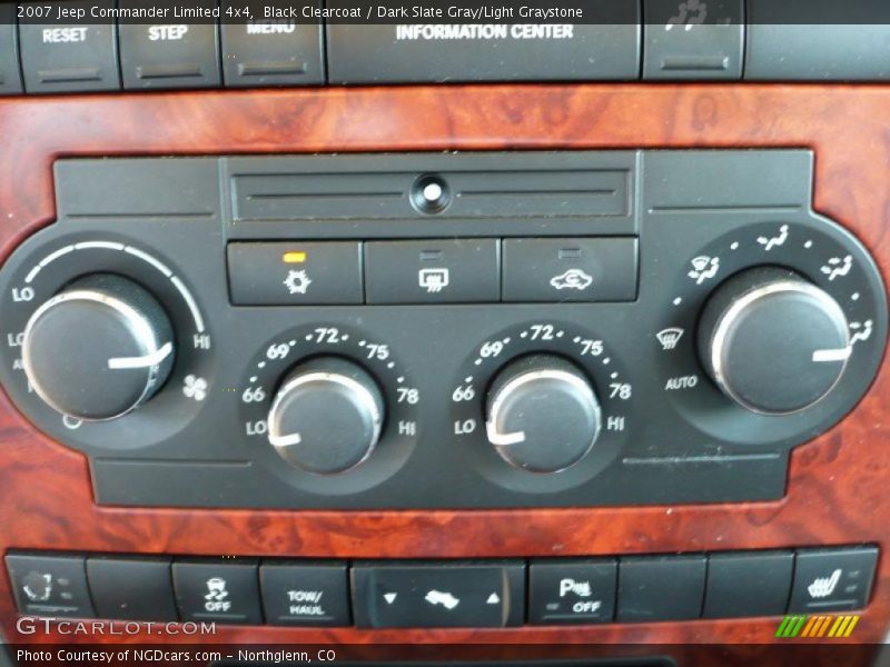 Black Clearcoat / Dark Slate Gray/Light Graystone 2007 Jeep Commander Limited 4x4