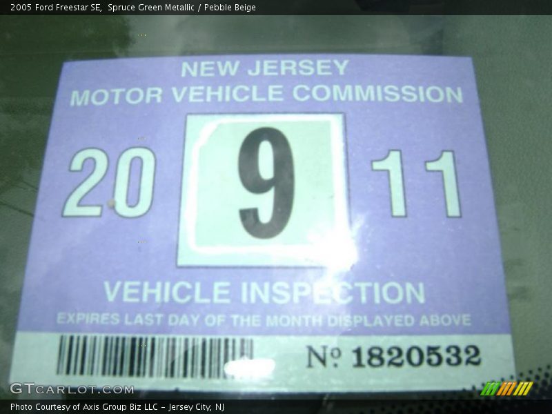 Spruce Green Metallic / Pebble Beige 2005 Ford Freestar SE