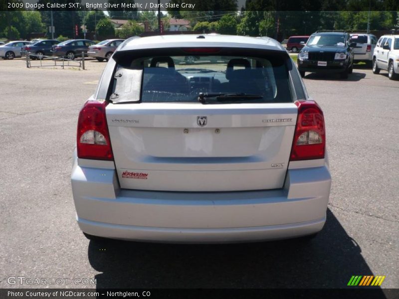 Bright Silver Metallic / Dark Slate Gray 2009 Dodge Caliber SXT