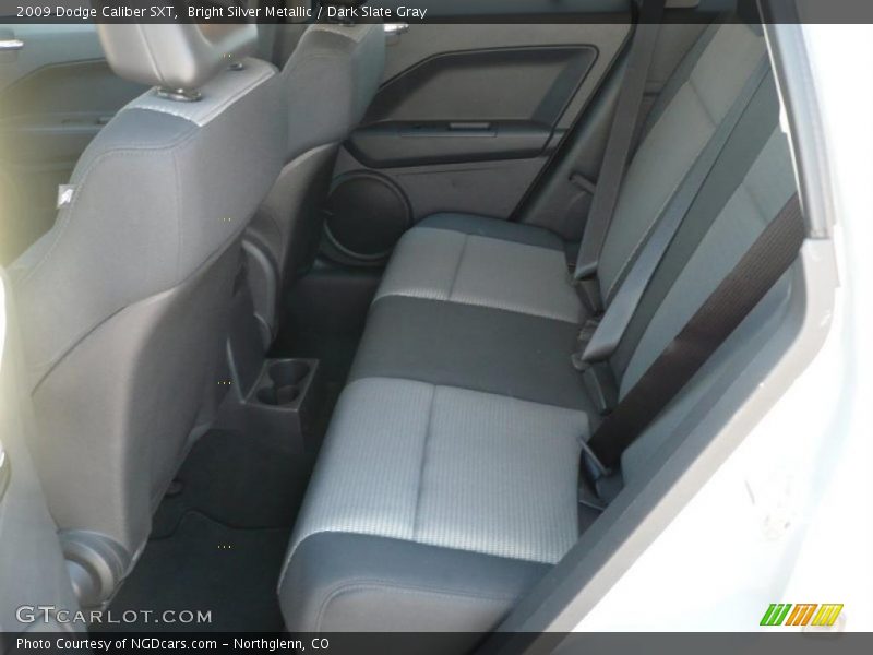 Bright Silver Metallic / Dark Slate Gray 2009 Dodge Caliber SXT