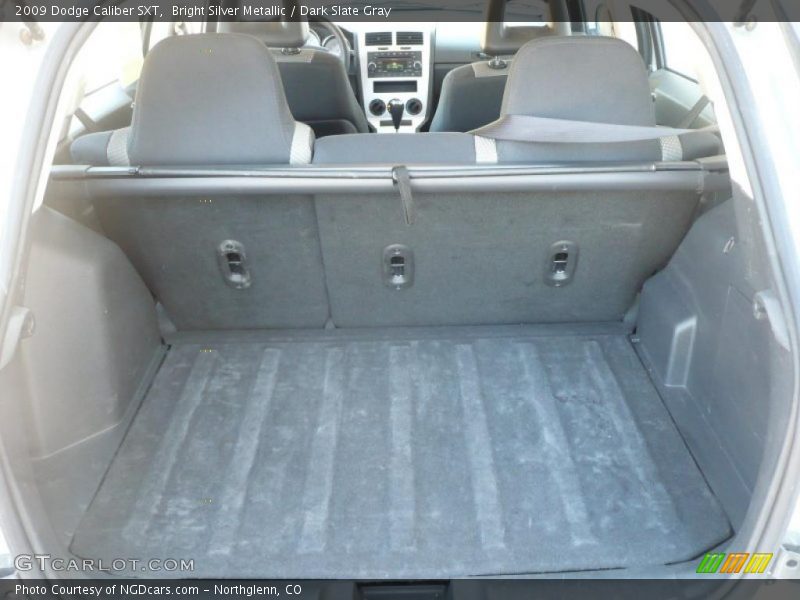 Bright Silver Metallic / Dark Slate Gray 2009 Dodge Caliber SXT