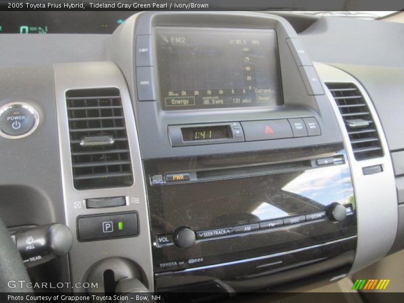 Tideland Gray Green Pearl / Ivory/Brown 2005 Toyota Prius Hybrid
