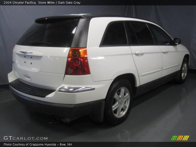 Stone White / Dark Slate Gray 2004 Chrysler Pacifica
