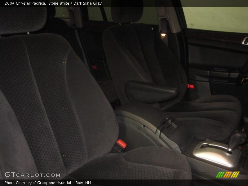 Stone White / Dark Slate Gray 2004 Chrysler Pacifica