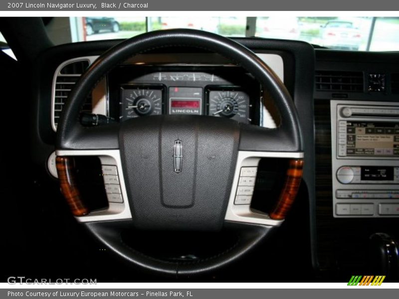 Black / Charcoal 2007 Lincoln Navigator Luxury