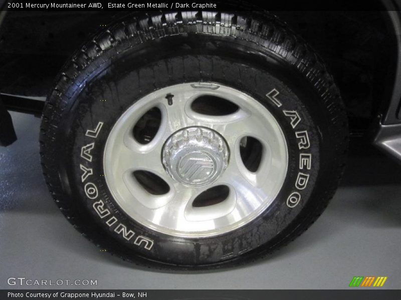 Estate Green Metallic / Dark Graphite 2001 Mercury Mountaineer AWD