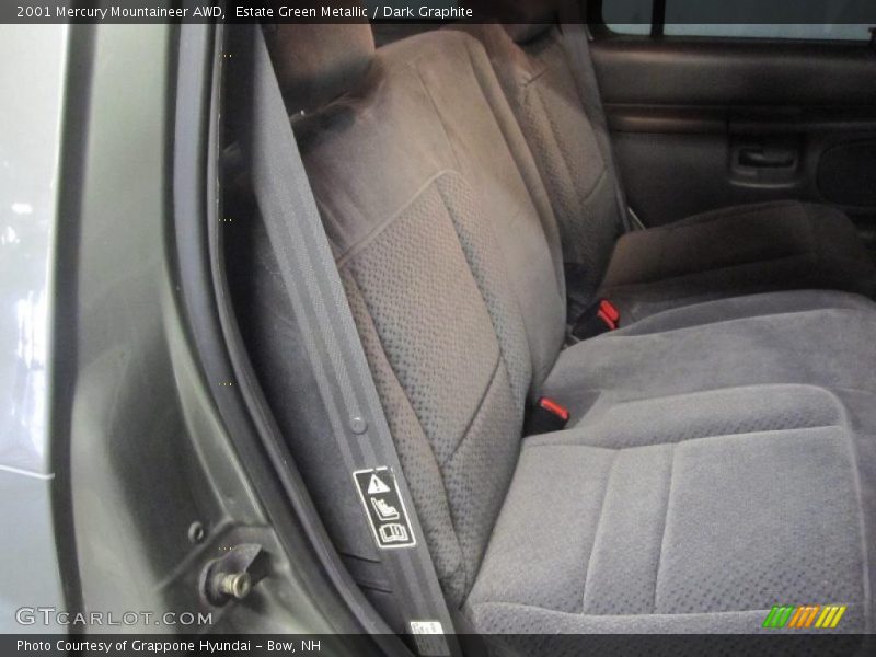 Estate Green Metallic / Dark Graphite 2001 Mercury Mountaineer AWD