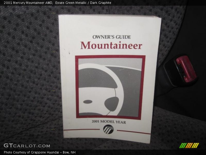 Estate Green Metallic / Dark Graphite 2001 Mercury Mountaineer AWD