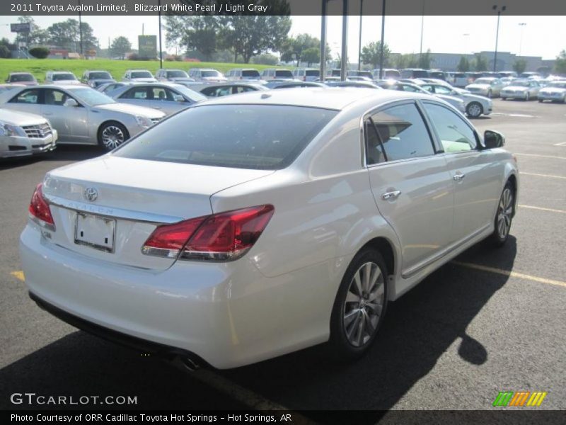 Blizzard White Pearl / Light Gray 2011 Toyota Avalon Limited