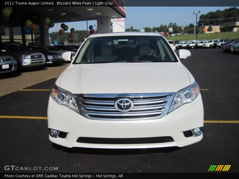 Blizzard White Pearl / Light Gray 2011 Toyota Avalon Limited