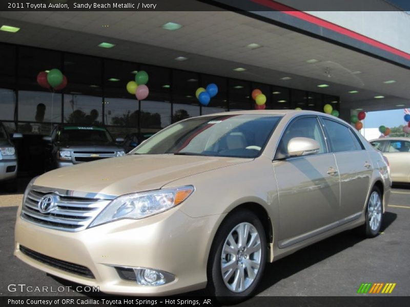 Sandy Beach Metallic / Ivory 2011 Toyota Avalon