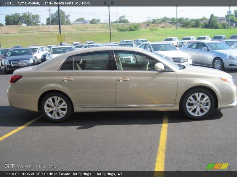 Sandy Beach Metallic / Ivory 2011 Toyota Avalon