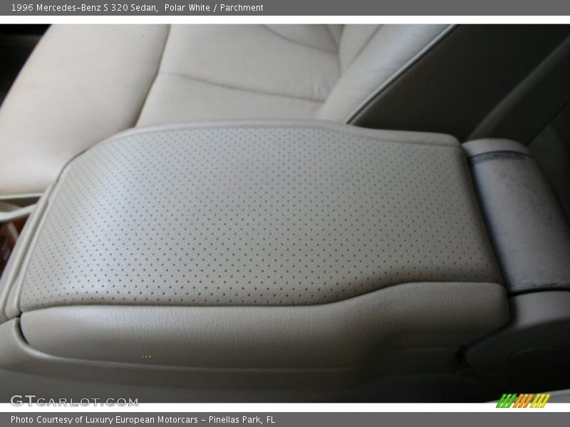 Polar White / Parchment 1996 Mercedes-Benz S 320 Sedan