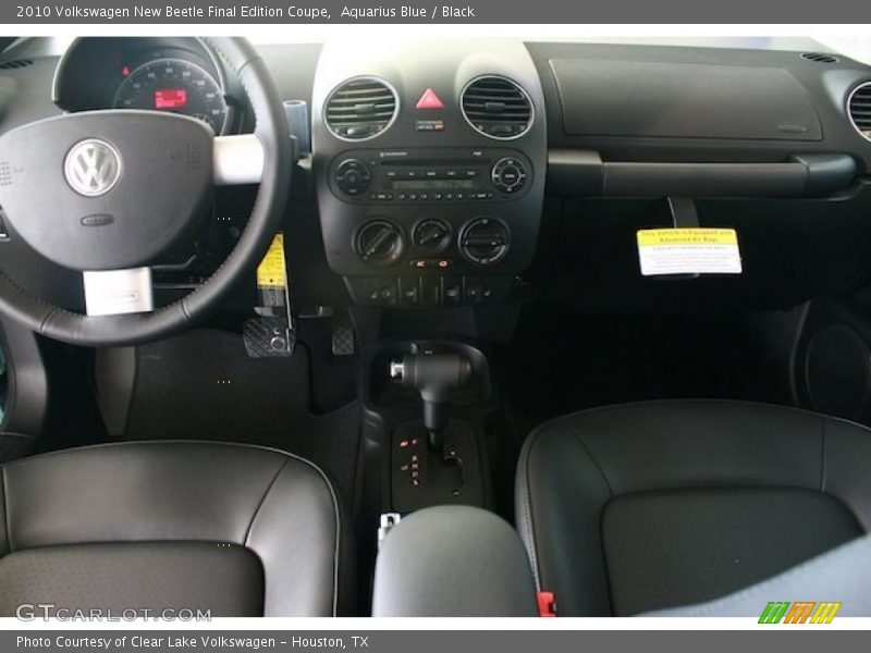 Aquarius Blue / Black 2010 Volkswagen New Beetle Final Edition Coupe