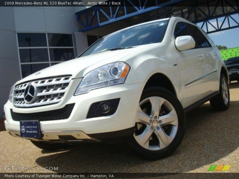 Arctic White / Black 2009 Mercedes-Benz ML 320 BlueTec 4Matic