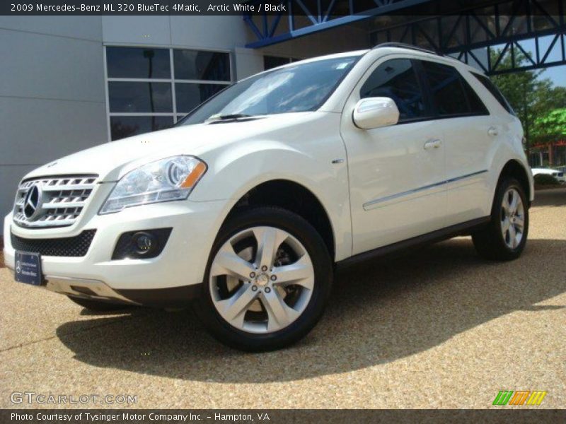 Arctic White / Black 2009 Mercedes-Benz ML 320 BlueTec 4Matic