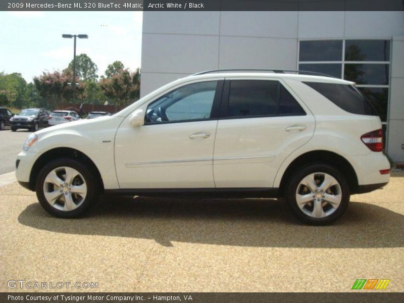Arctic White / Black 2009 Mercedes-Benz ML 320 BlueTec 4Matic