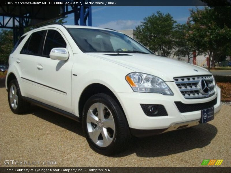 Arctic White / Black 2009 Mercedes-Benz ML 320 BlueTec 4Matic