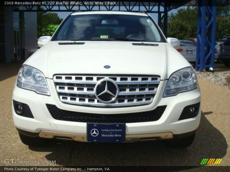 Arctic White / Black 2009 Mercedes-Benz ML 320 BlueTec 4Matic