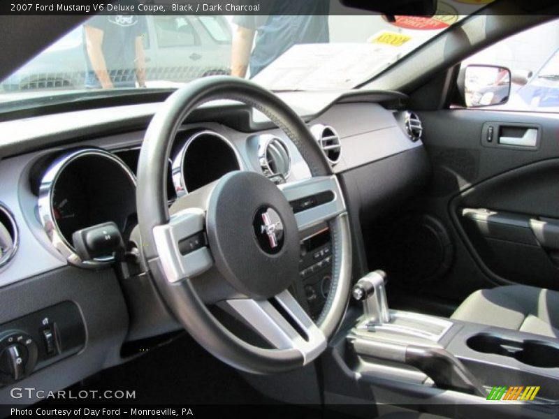 Black / Dark Charcoal 2007 Ford Mustang V6 Deluxe Coupe