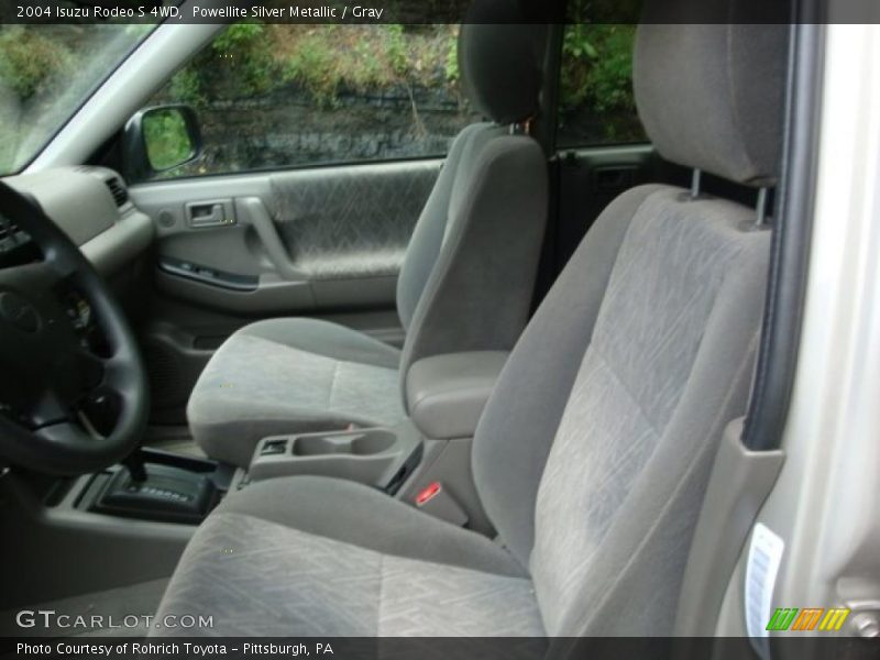 Powellite Silver Metallic / Gray 2004 Isuzu Rodeo S 4WD