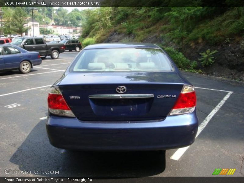 Indigo Ink Pearl / Stone Gray 2006 Toyota Camry LE