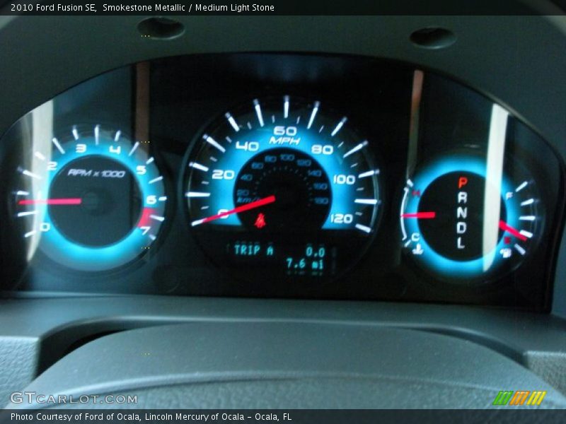 Smokestone Metallic / Medium Light Stone 2010 Ford Fusion SE