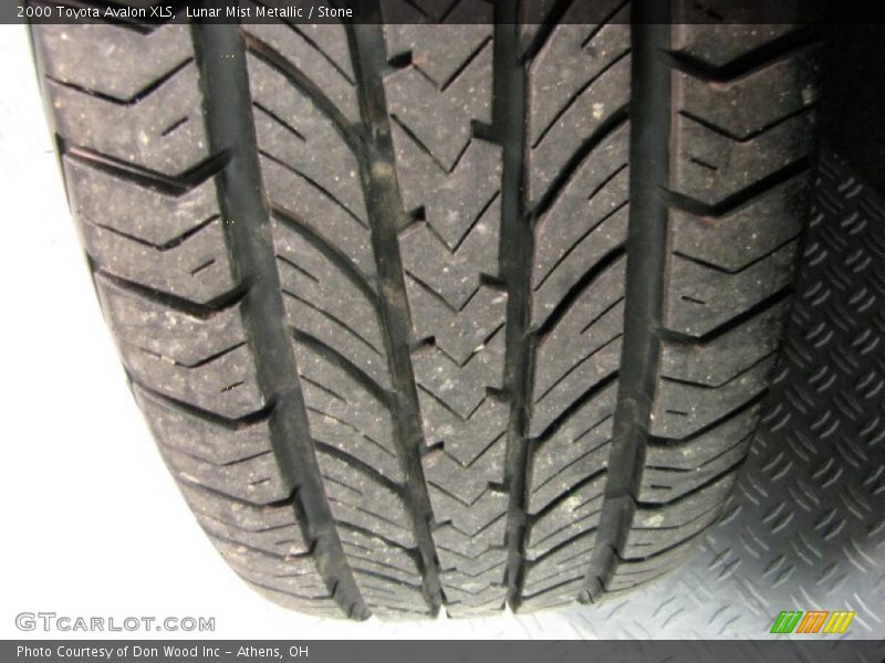 Lunar Mist Metallic / Stone 2000 Toyota Avalon XLS