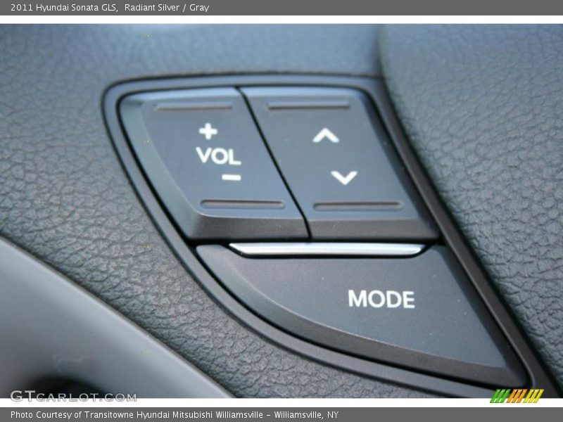 Radiant Silver / Gray 2011 Hyundai Sonata GLS