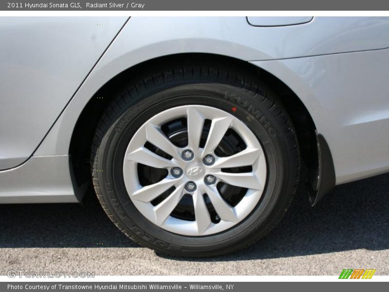 Radiant Silver / Gray 2011 Hyundai Sonata GLS