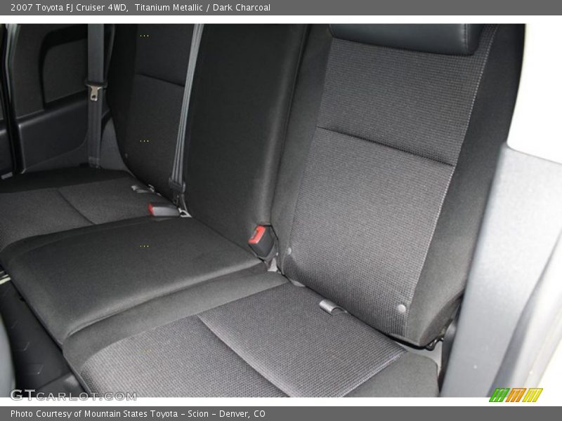 Titanium Metallic / Dark Charcoal 2007 Toyota FJ Cruiser 4WD