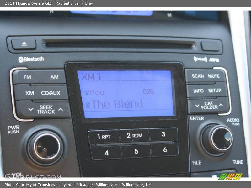 Radiant Silver / Gray 2011 Hyundai Sonata GLS