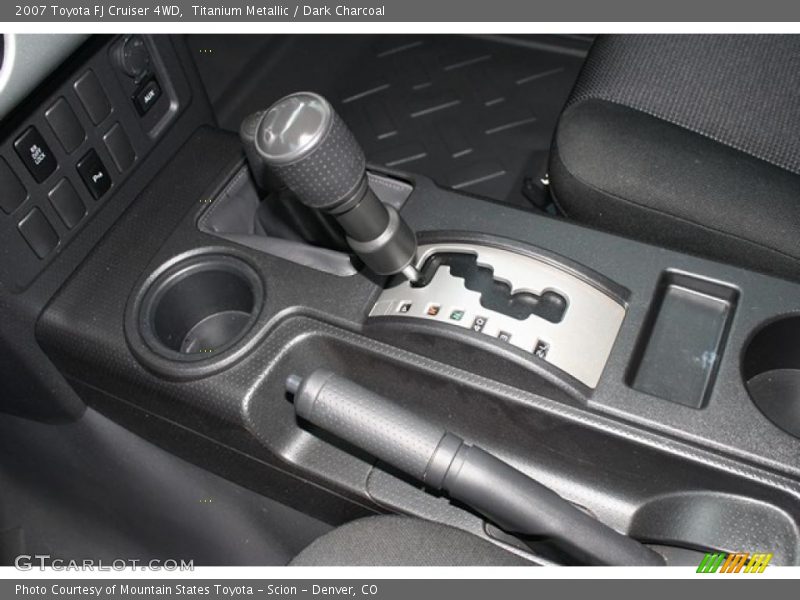 Titanium Metallic / Dark Charcoal 2007 Toyota FJ Cruiser 4WD