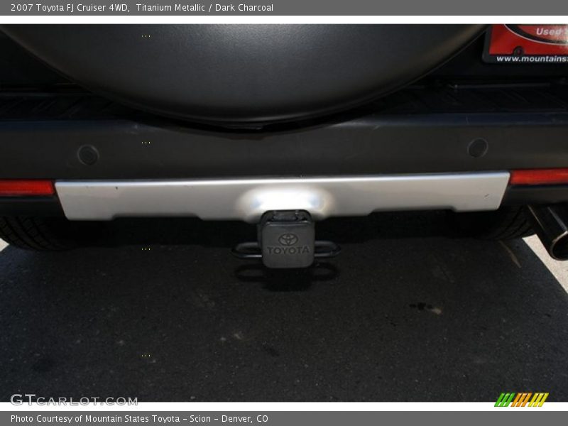 Titanium Metallic / Dark Charcoal 2007 Toyota FJ Cruiser 4WD