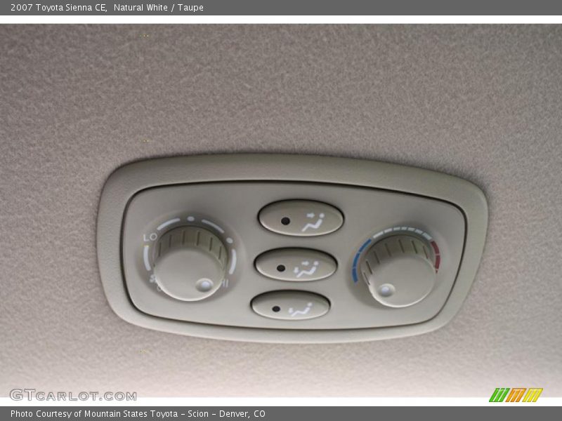 Natural White / Taupe 2007 Toyota Sienna CE