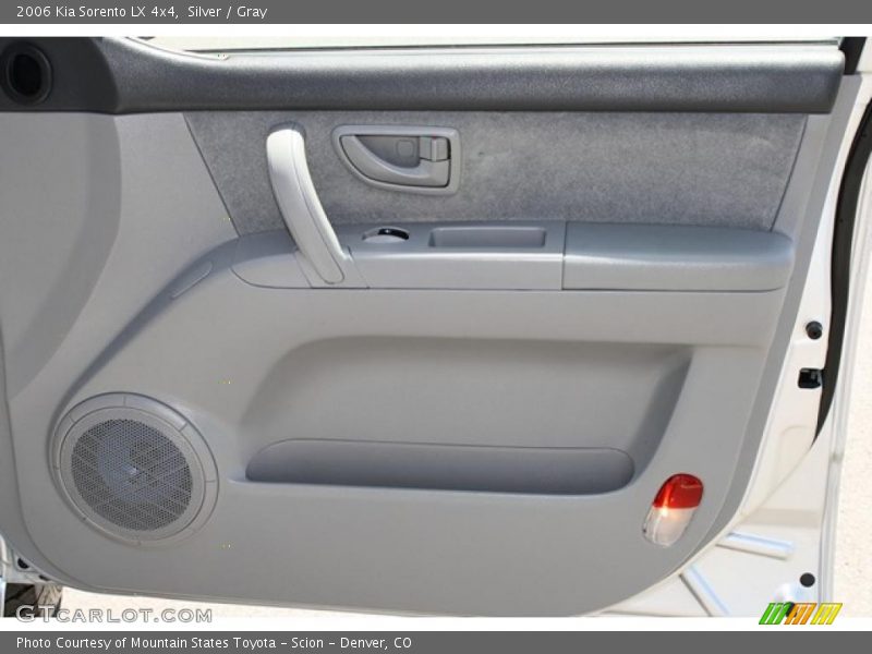 Silver / Gray 2006 Kia Sorento LX 4x4