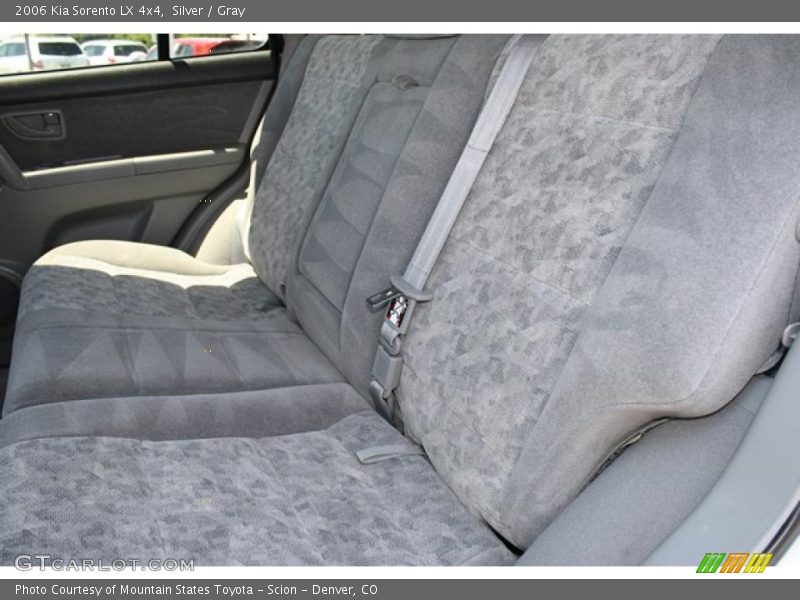 Silver / Gray 2006 Kia Sorento LX 4x4