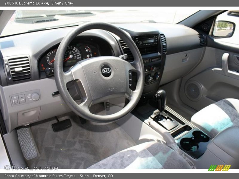 Silver / Gray 2006 Kia Sorento LX 4x4