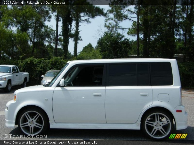 Polar White / Dark Charcoal 2005 Scion xB