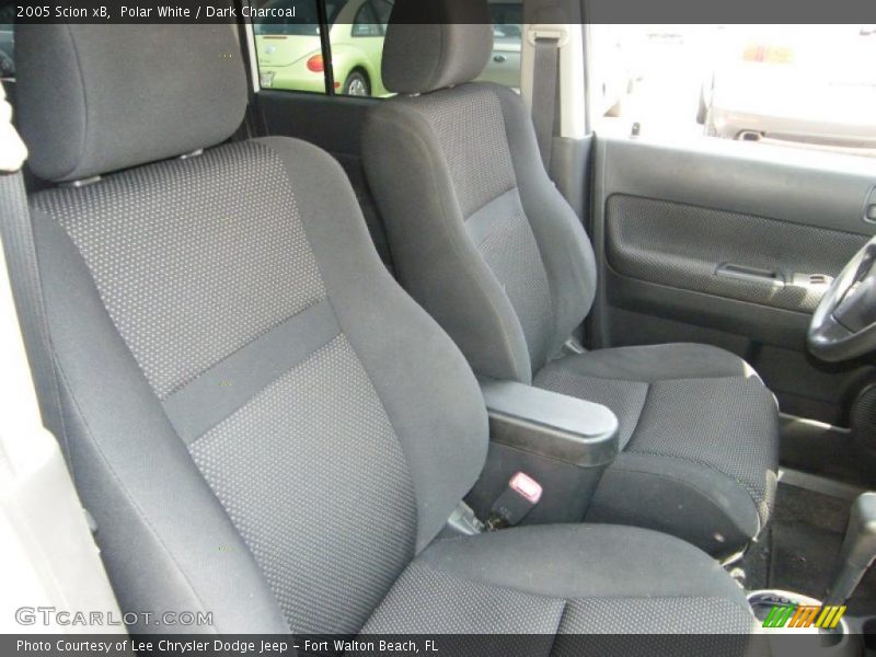 Polar White / Dark Charcoal 2005 Scion xB