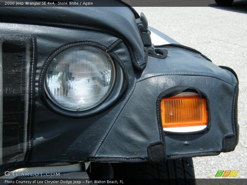 Stone White / Agate 2000 Jeep Wrangler SE 4x4